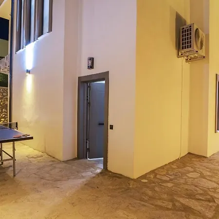 Villa Aydemir Seaview 4 Kisilik Deniz Manzara Jakuzi Sinema *