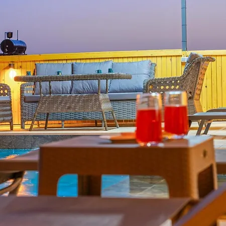 Aydemir Seaview 4 Kisilik Deniz Manzara Jakuzi Sinema Villa