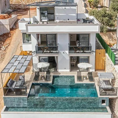 Villa Aydemir Seaview 4 Kisilik Deniz Manzara Jakuzi Sinema