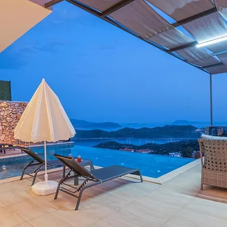 Villa Aydemir Seaview 4 Kisilik Deniz Manzara Jakuzi Sinema